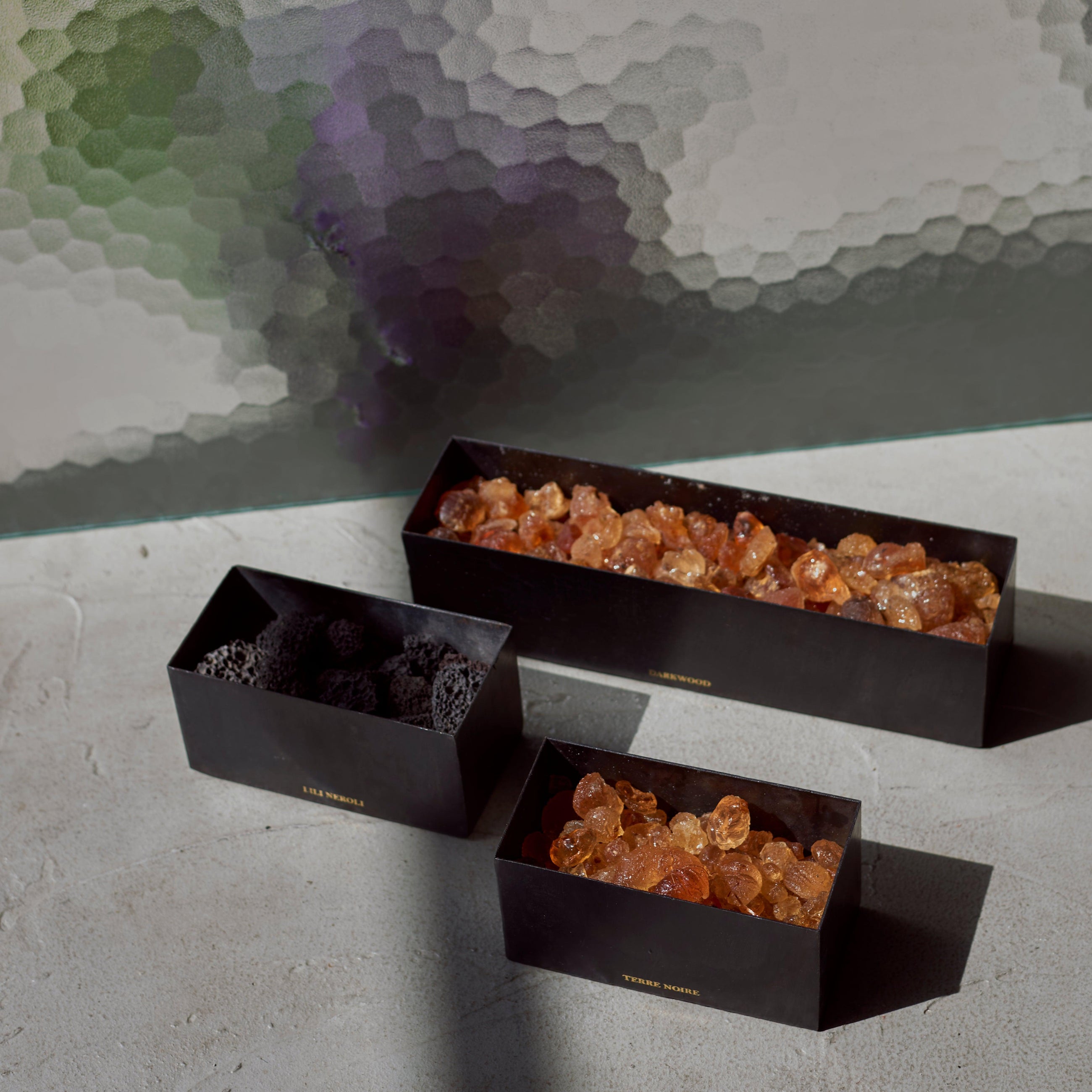 ポプリ ブラックブロック / アンバー(琥珀樹脂) 28×7×7