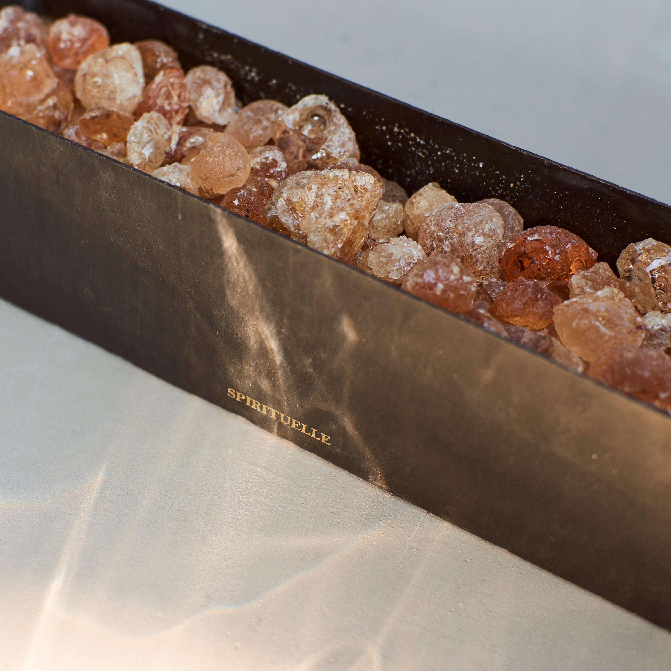 ポプリ ブラックブロック / アンバー(琥珀樹脂) 28×7×7