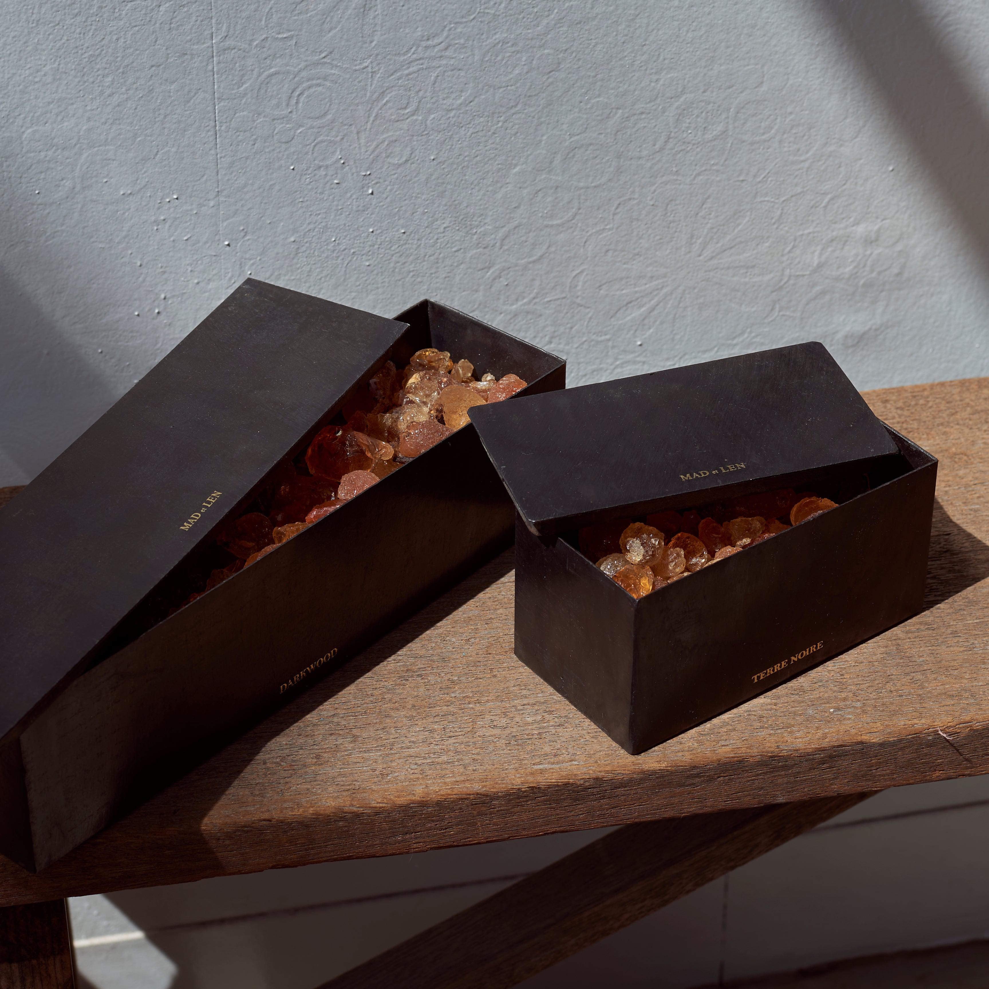 マドエレン ポプリ ブラックブロック / アンバー 14×7×7 | DOUBLE'H ML