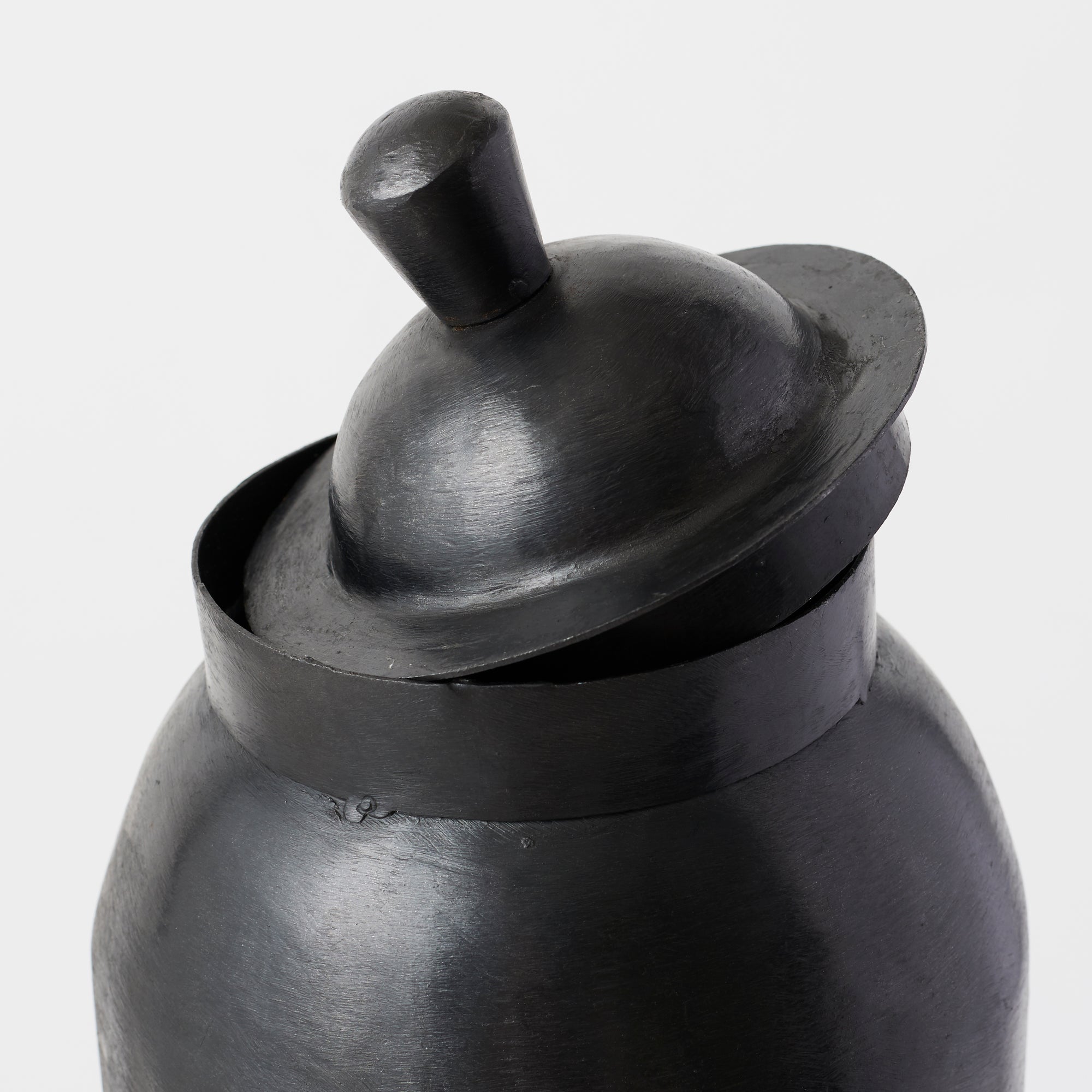 アイアンベース / GUSTAVE BOULET